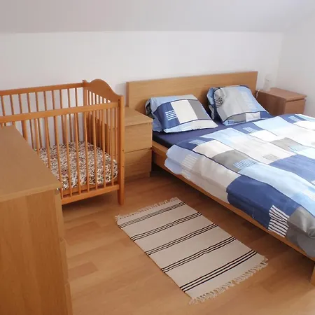 Miraka 339 Cesky Krumlov
